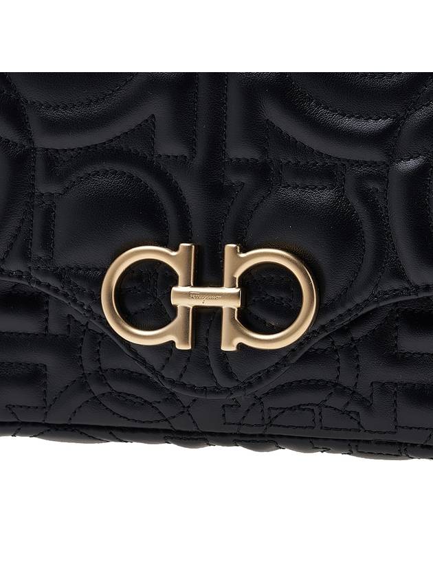 Women's Gancini Quilted Mini Shoulder Bag Black - SALVATORE FERRAGAMO - BALAAN 8