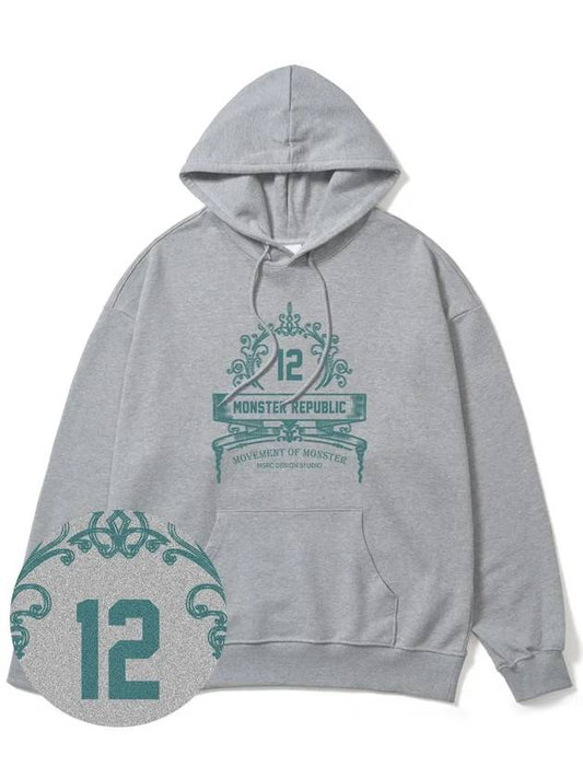 Modelo Jade Green Overfit Hoodie Gray - MONSTER REPUBLIC - BALAAN 2