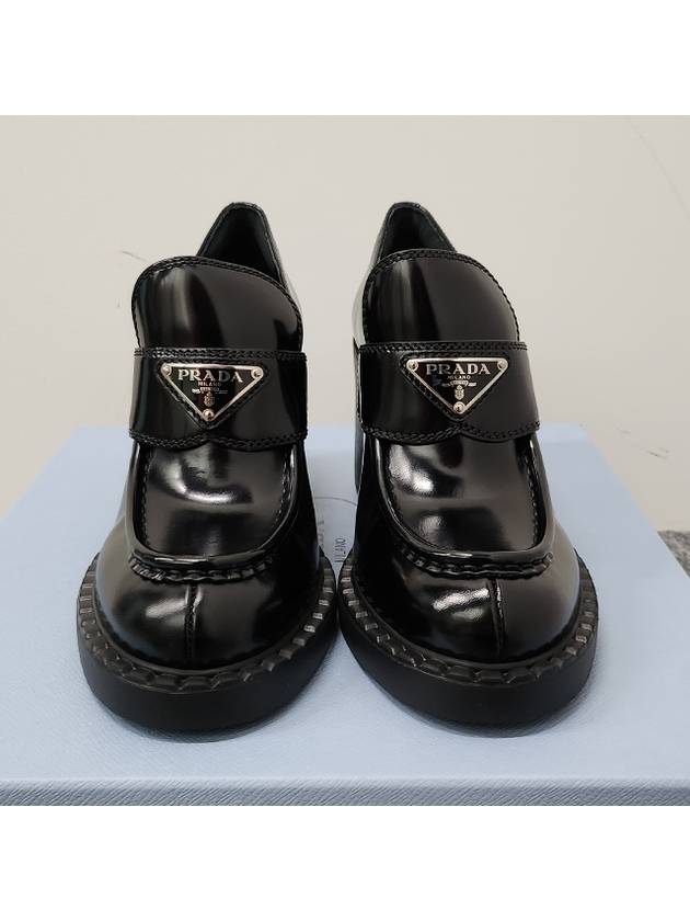 Chocolate Brushed Leather Heeled Loafers Black - PRADA - BALAAN.