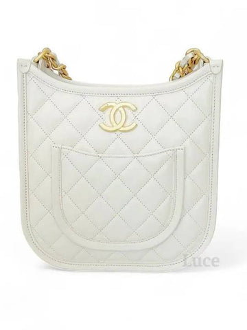 CC logo calfskin hobo bag white gold plated - CHANEL - BALAAN 1