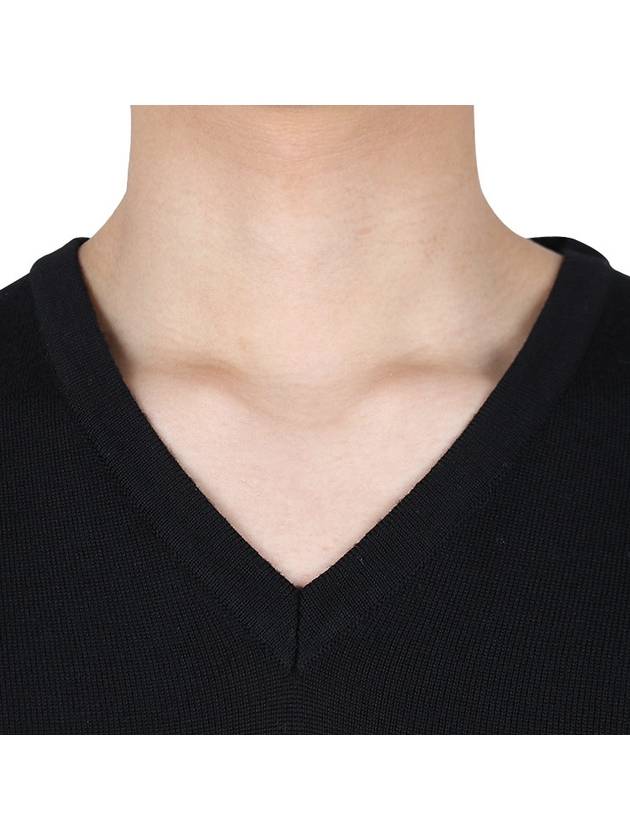 Lymann V-Neck Knit Top Black - J.LINDEBERG - BALAAN 6