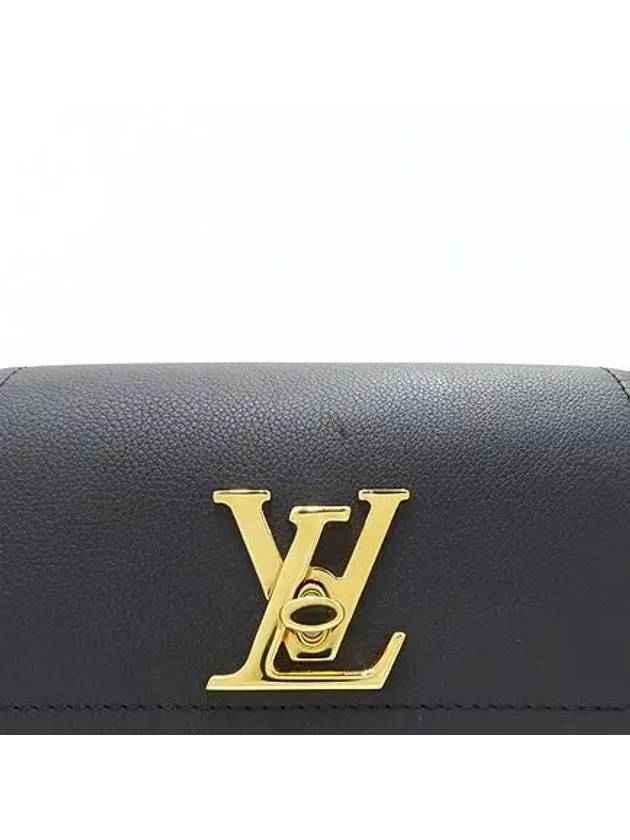 M58557 Black Leather Lock Me Tender Shoulder Bag and Crossbag - LOUIS VUITTON - BALAAN 5