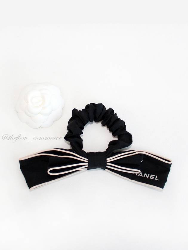 Chanel Logo Ribbon Bow Silk Scrunchie Black - CHANEL - BALAAN 2