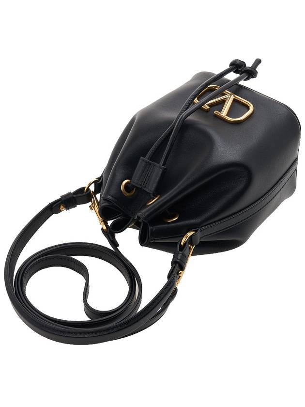 V Logo Signature Nappa Leather Bucket Bag Black - VALENTINO - BALAAN 5