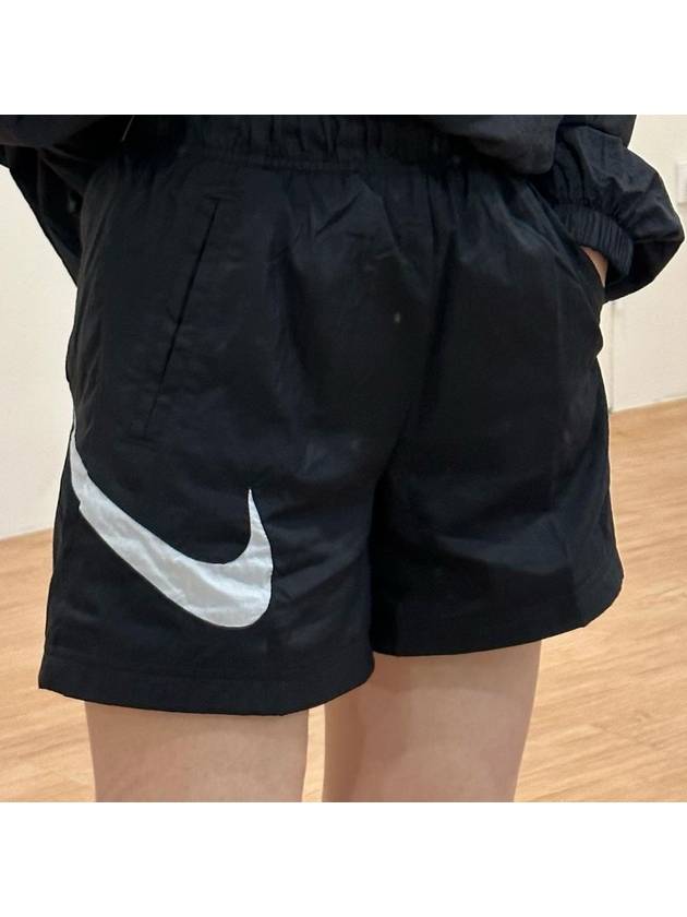 Women's Sportswear Essentials High Rise Woven Shorts Black - NIKE - BALAAN 3