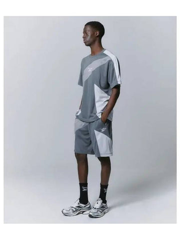 Paneled Vector Mesh Shorts Gray - REEBOK - BALAAN 1