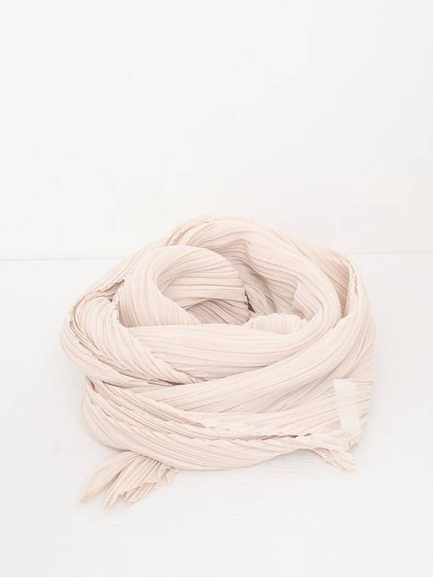 Pleats Basic Scarf Beige - ISSEY MIYAKE - BALAAN 3