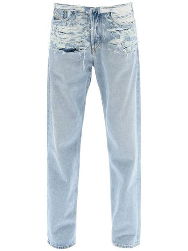 The Arc Distressed Straight Jeans Blue - DIESEL - BALAAN 1