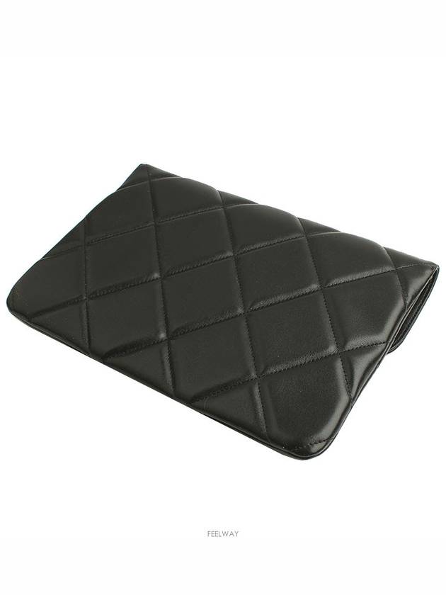 women clutch bag - CHANEL - BALAAN 4