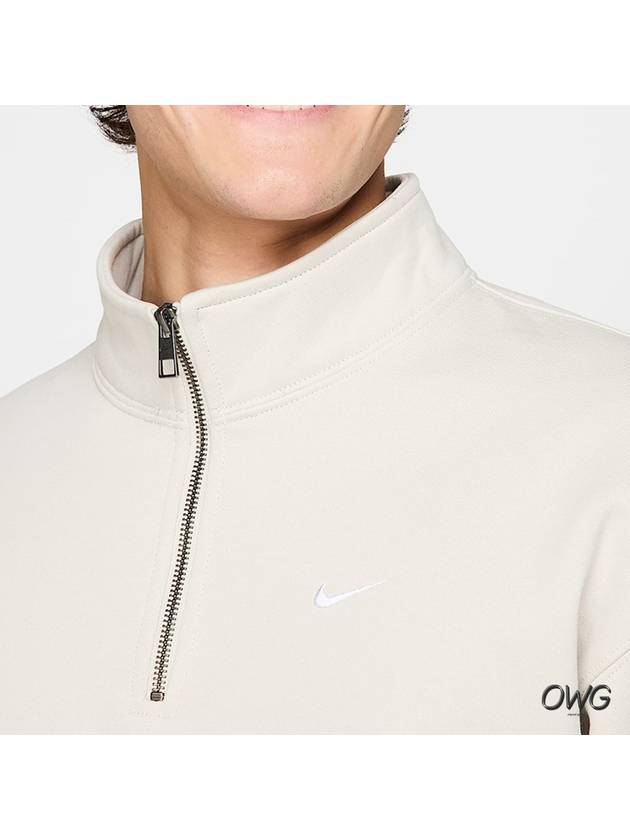 Solo Swoosh Quarter Zip Sweatshirt Light Bone - NIKE - BALAAN 5