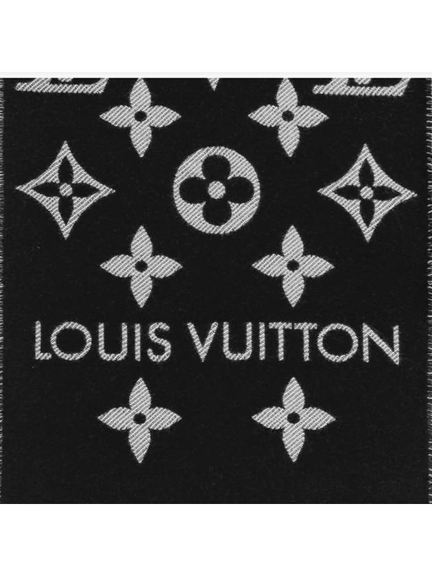 LV Essential Scarf Black - LOUIS VUITTON - BALAAN 4