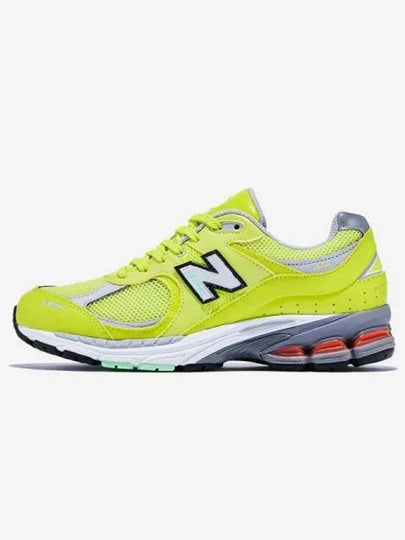 2002R Low Top Sneakers Sulpher Yellow - NEW BALANCE - BALAAN 2