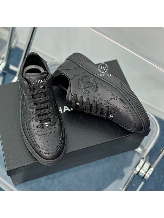 CC Logo Calfskin Low Top Sneakers Black - CHANEL - BALAAN 8