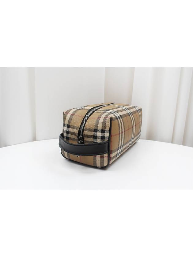 Vintage Check Travel Pouch 8057939 - BURBERRY - BALAAN 2