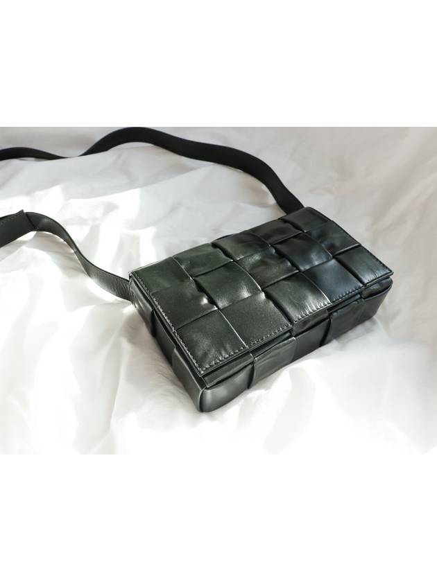 Cassette Intrecciato Small Leather Cross Bag Dark Green - BOTTEGA VENETA - BALAAN 3