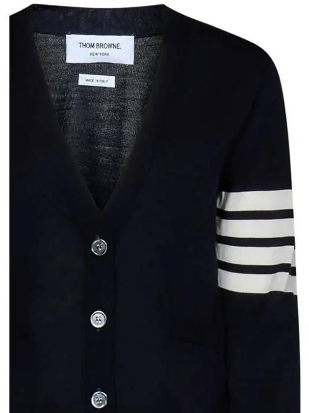 Sustainable Fine Merino Wool 4-Bar Relaxed Fit V-Neck Cardigan Navy - THOM BROWNE - BALAAN 4