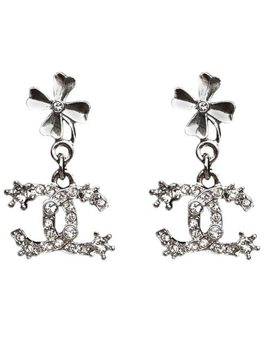 CC Logo Snowflake Drop Earrings Silver - CHANEL - BALAAN 1