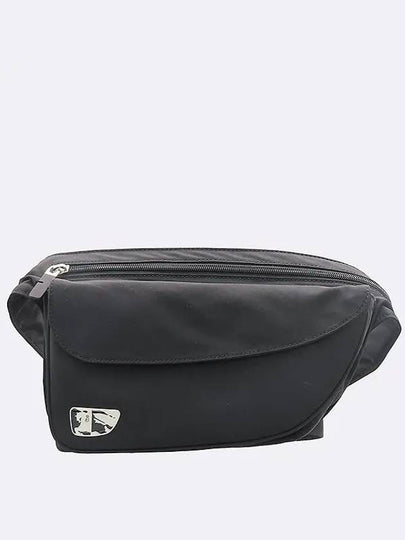 8098197 Black color silver shield patch nylon belt bag - BURBERRY - BALAAN 2