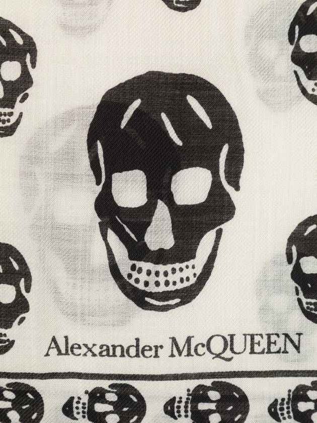 Alexander McQueen Scarfs White - ALEXANDER MCQUEEN - BALAAN 3