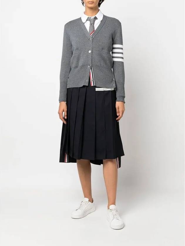 4 Bar Logo Plain Weave Wool Pleated Skirt Navy - THOM BROWNE - BALAAN 4