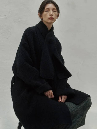 Handmade Suri Alpaca Muffler Single Coat Black - NOIRER FOR WOMEN - BALAAN 1