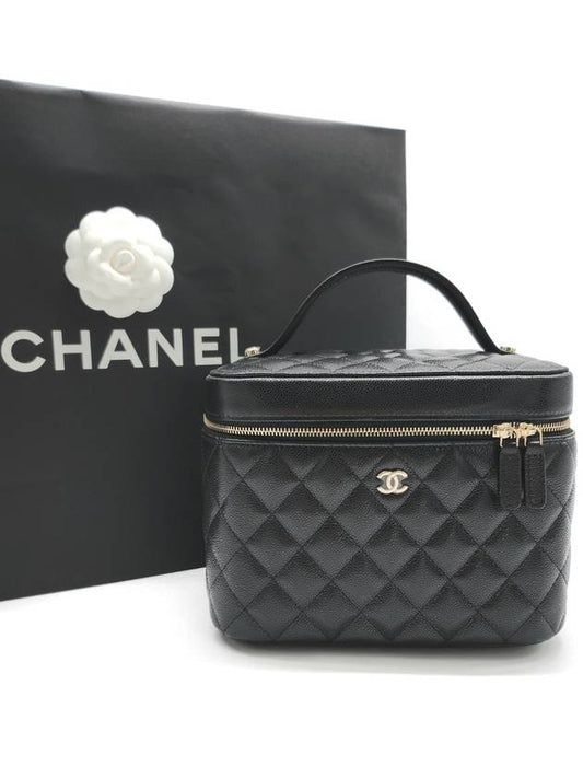 Classic gold CC logo caviar pouch bag black - CHANEL - BALAAN 2