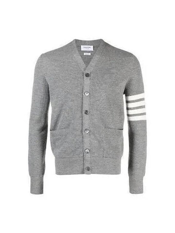 4 bar V neck waffle stitch cardigan light gray MKC484A Y1014 - THOM BROWNE - BALAAN 1