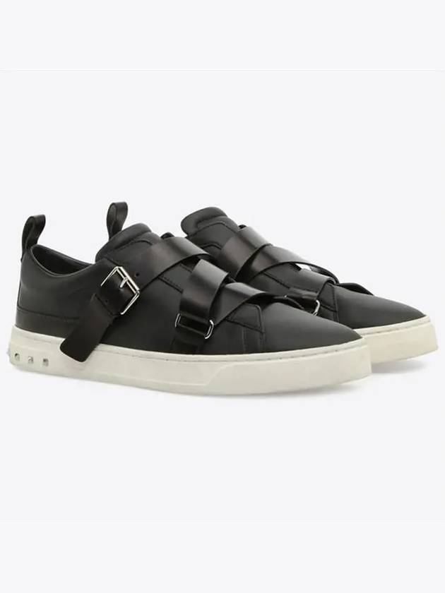 V Punk Low Top Sneakers Black - VALENTINO - BALAAN 2