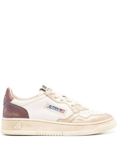 Autry Super Vintage Medalist Low Sneakers In In White, Red And Gold Leather Shoes - AUTRY - BALAAN 1