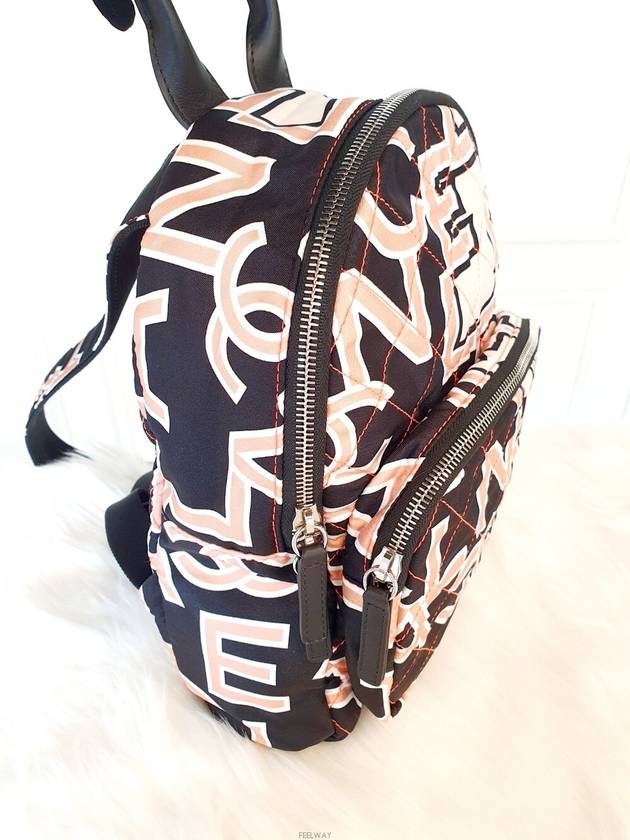 Daol Beomeo Branch Gravity Backpack 27th Multicolor Condition A - CHANEL - BALAAN 8