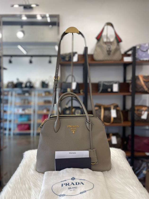 Women s Vitello Dino Tote Bag Light Gray 1BA264 Condition A - PRADA - BALAAN 2