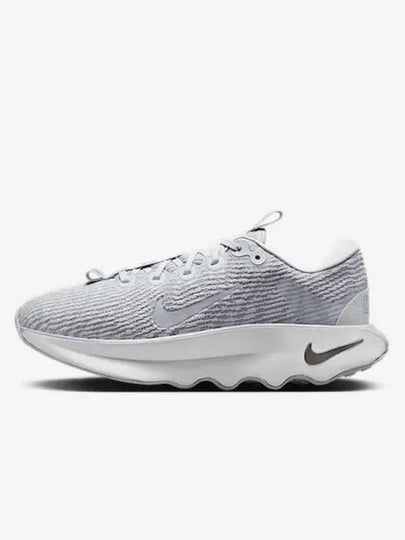 Motiva Low Top Sneakers Photon Dust - NIKE - BALAAN 2