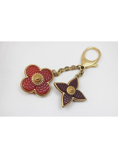 Red flower bag charm key holder - LOUIS VUITTON - BALAAN 1