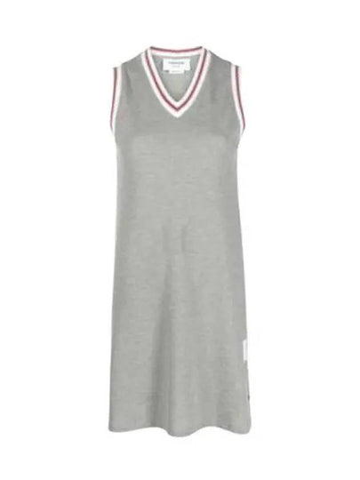 Women's Classic Pique Stripe V-Neck Cotton Tennis Dress Grey - THOM BROWNE - BALAAN 2