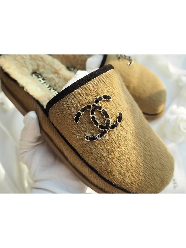 Chain CC Logo Shearling Suede Mule Slippers Beige G38648 - CHANEL - BALAAN 6