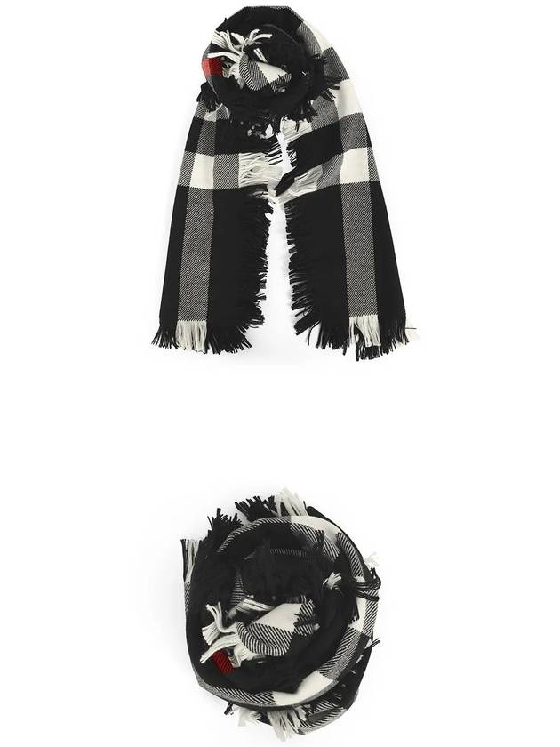 Fringe Check Wool Scarf Black - BURBERRY - BALAAN 4