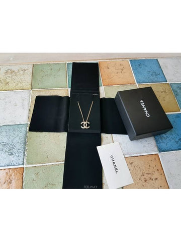 women necklace - CHANEL - BALAAN 1