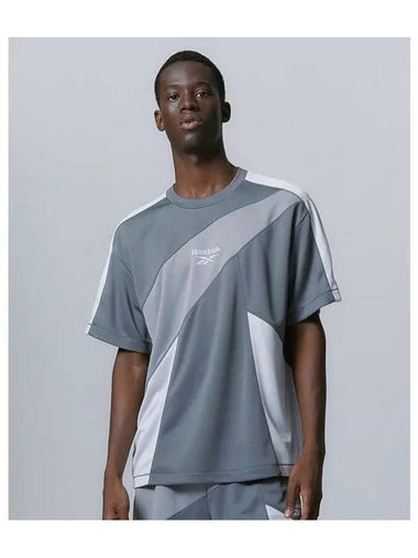 Paneled Vector Mesh T Shirt Gray - REEBOK - BALAAN 1