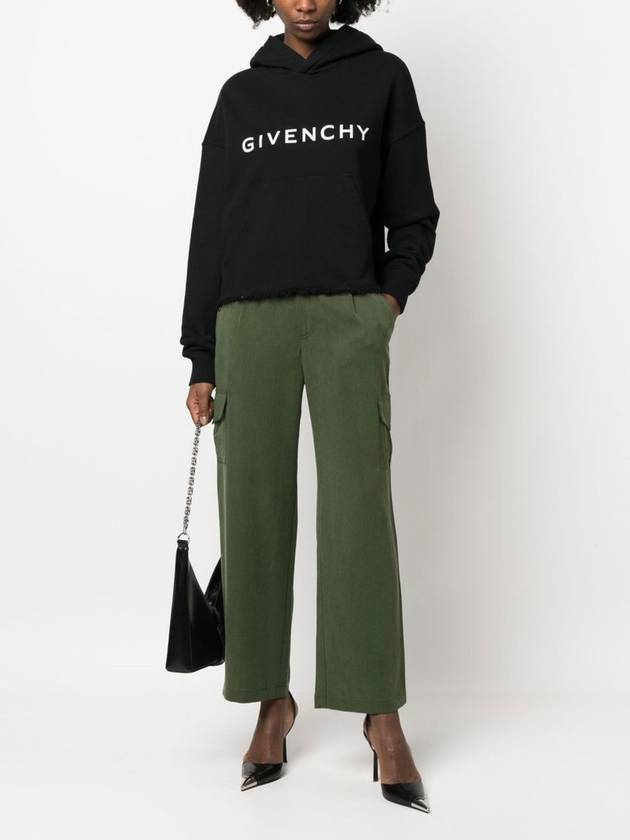 Women's Archetype Crop Fleece Hoodie Black - GIVENCHY - BALAAN 3