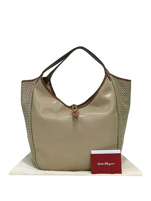 Ferragamo 21 C636 Beige Purpo Saffiano Big Shoulder Bag - SALVATORE FERRAGAMO - BALAAN 1