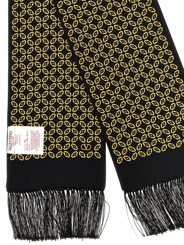 Valentino Garavani Valentino Garavani 'Chamber' Scarf - VALENTINO - BALAAN 3