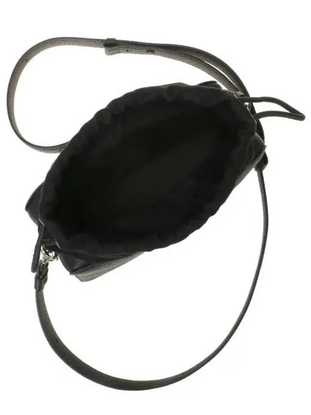 Logo Patch Leather Bucket Cross Bag Black - MAISON MARGIELA - BALAAN 5