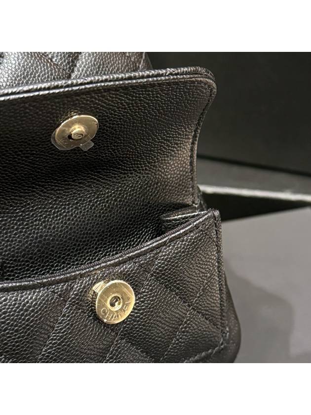 Backpack Mini Classic Smartphone Holder Chain Shiny Calfskin Gold Plated - CHANEL - BALAAN 9