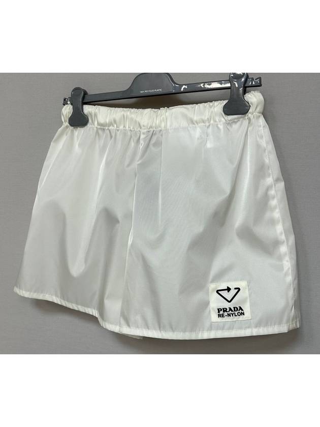 Re nylon gabardine shorts 27 - PRADA - BALAAN 5