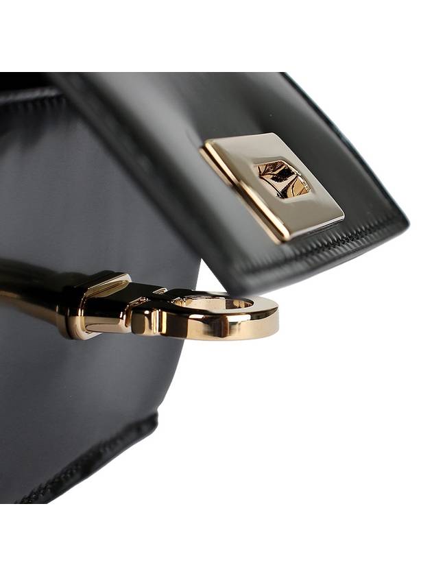 Women's Logo Closure Card Wallet Black - SALVATORE FERRAGAMO - BALAAN 7