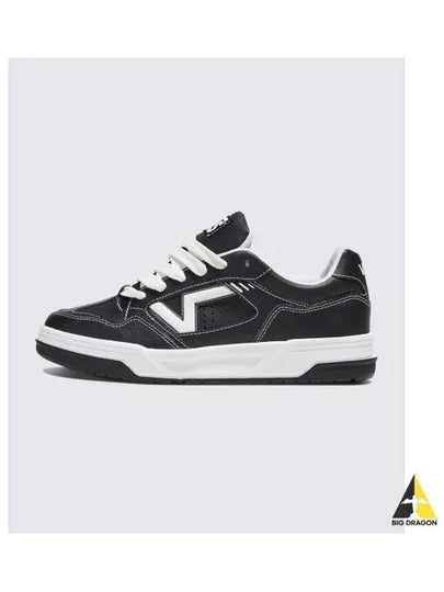 Upland Low Top Sneakers Black - VANS - BALAAN 2