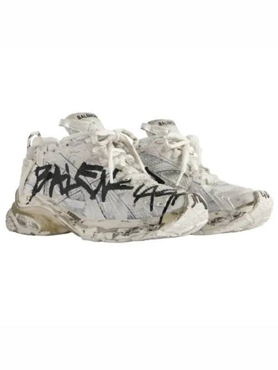 Runner Graffiti Low Top Sneakers White - BALENCIAGA - BALAAN 2