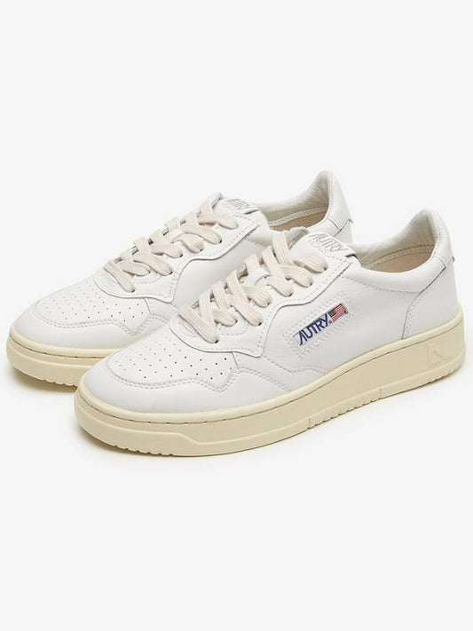 Medalist Leather Low Top Sneakers White - AUTRY - BALAAN 2