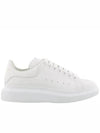 Oversized Leather Tab Low Top Sneakers White - ALEXANDER MCQUEEN - BALAAN 2