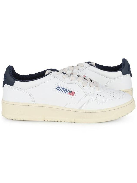 Medalist Navy Tab Low Top Sneakers White - AUTRY - BALAAN 2